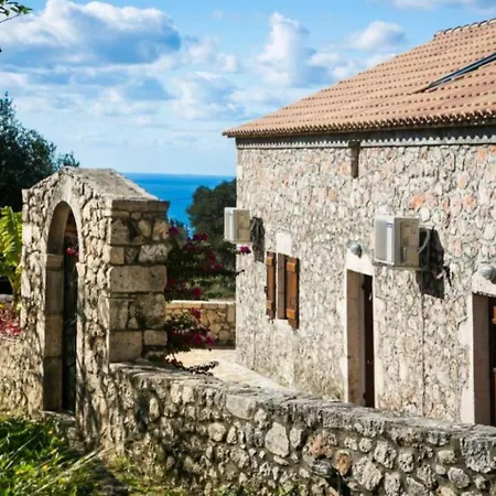 Villa 1841 Petrino